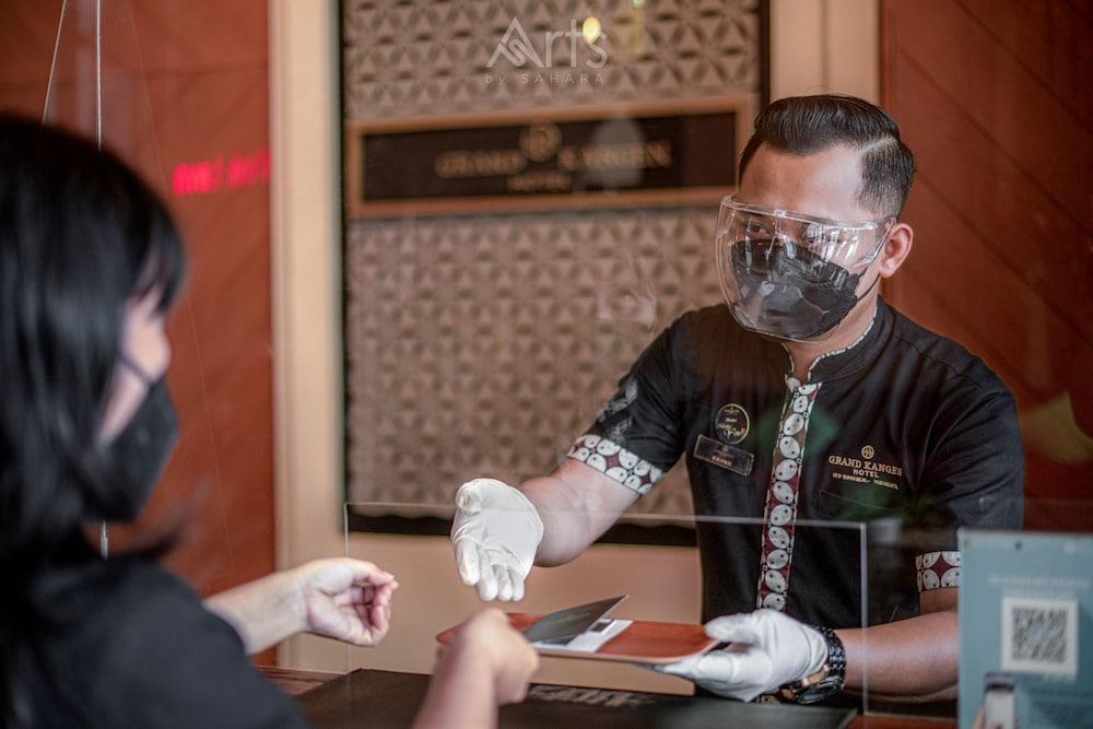 グランド カンゲン ホテル ウリプ スモハルジョ ジョグジャカルタ エクステリア 写真